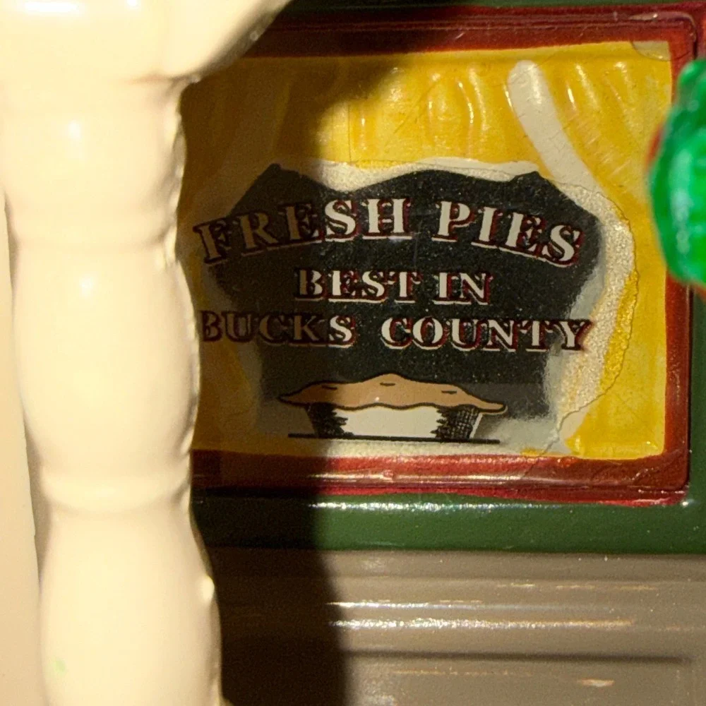 Department 56 Snow Village Country Quilts and Pies Shop Brown Christmas House